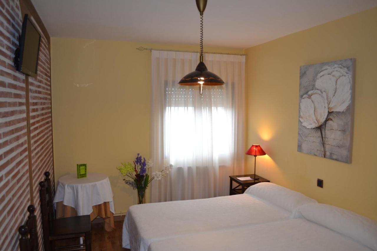 La Posada de Rosa Hita Habitación foto
